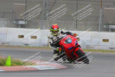 media/Oct-15-2022-Fastrack Riders (Sat) [[9a18b22502]]/Level3/Turn 9 1115am/